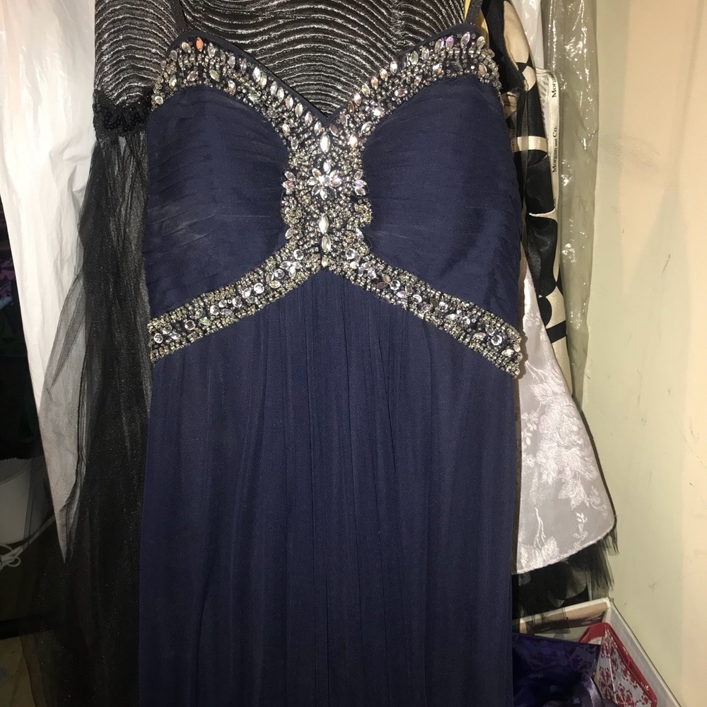 Navy blue strapless prom gown